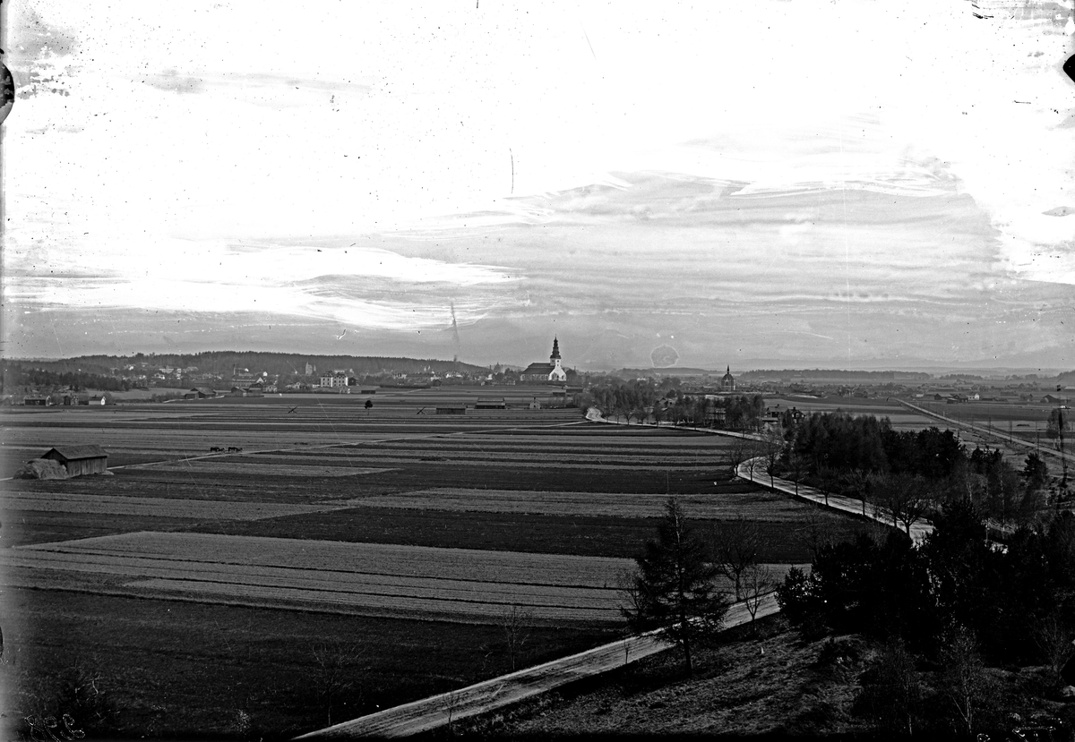 Utsikt från Ströbohög, 1910.
Fotograf E Sörman.