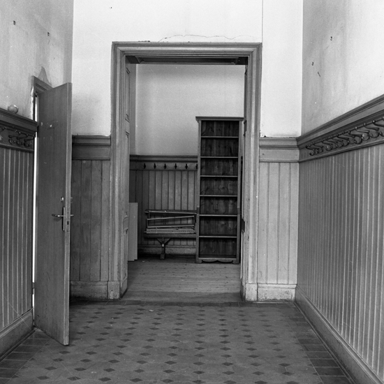 Korridor i Växjö gamla läroverk, 1966-06-13. Fotograf: Sam Selling.