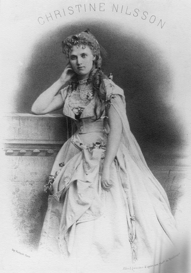 Rollporträtt av Christina Nilsson i sin debut vid Operan i Paris. Ofelia i operan "Hamlet". (AB).