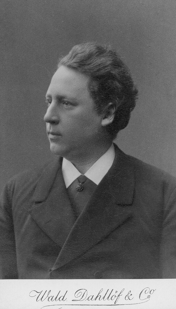 Waldemar Frith, 1885.