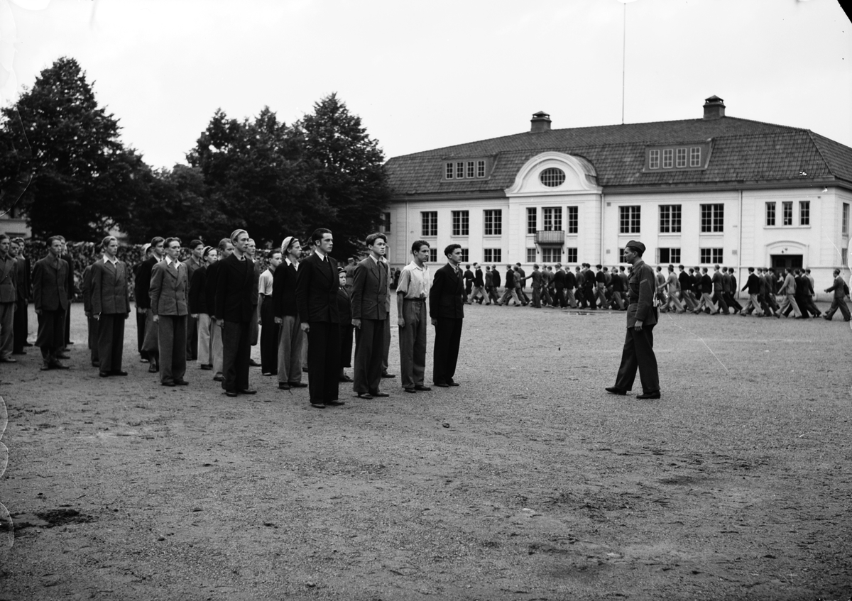 Skolungdomens beredskapsövning. Vasaskolan. Den 26 Augusti 1941
