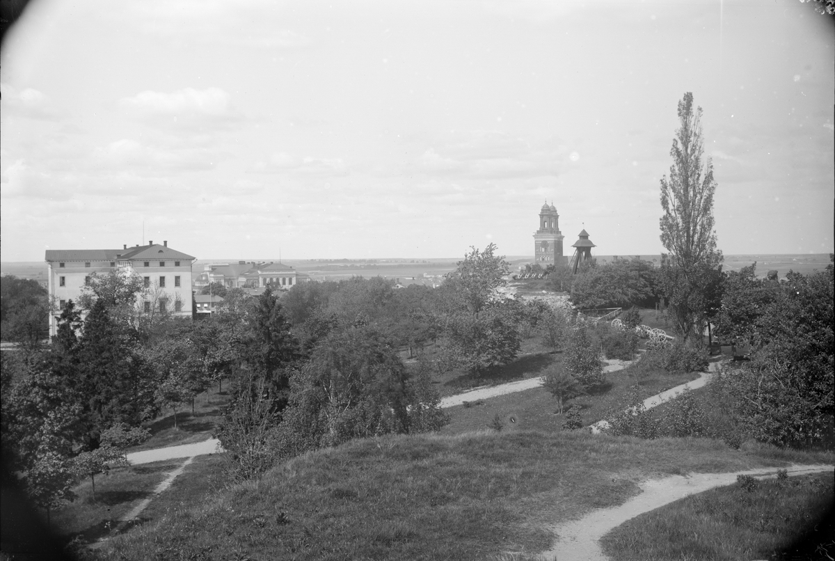 Vy från bastion Gräsgården, "Gröna kullen", vid Uppsala slott
