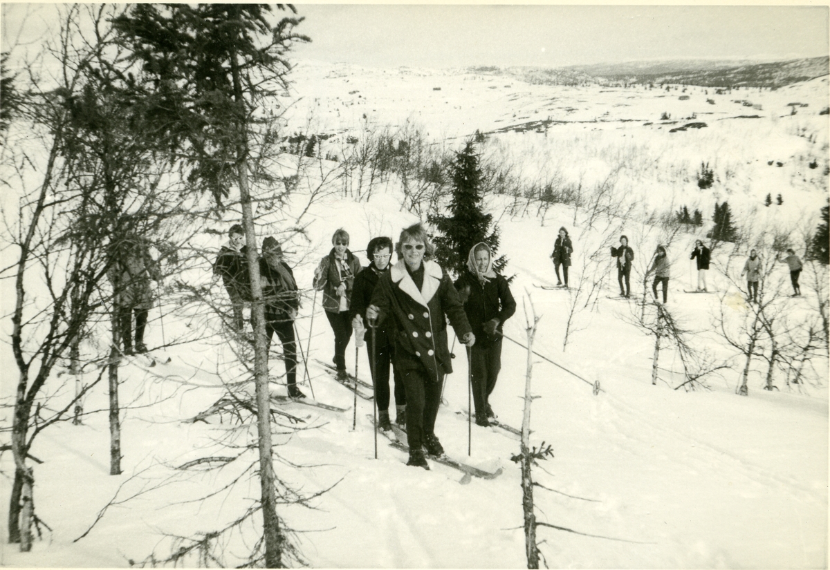 Framhaldsskolen på skitur, 1960/1961.