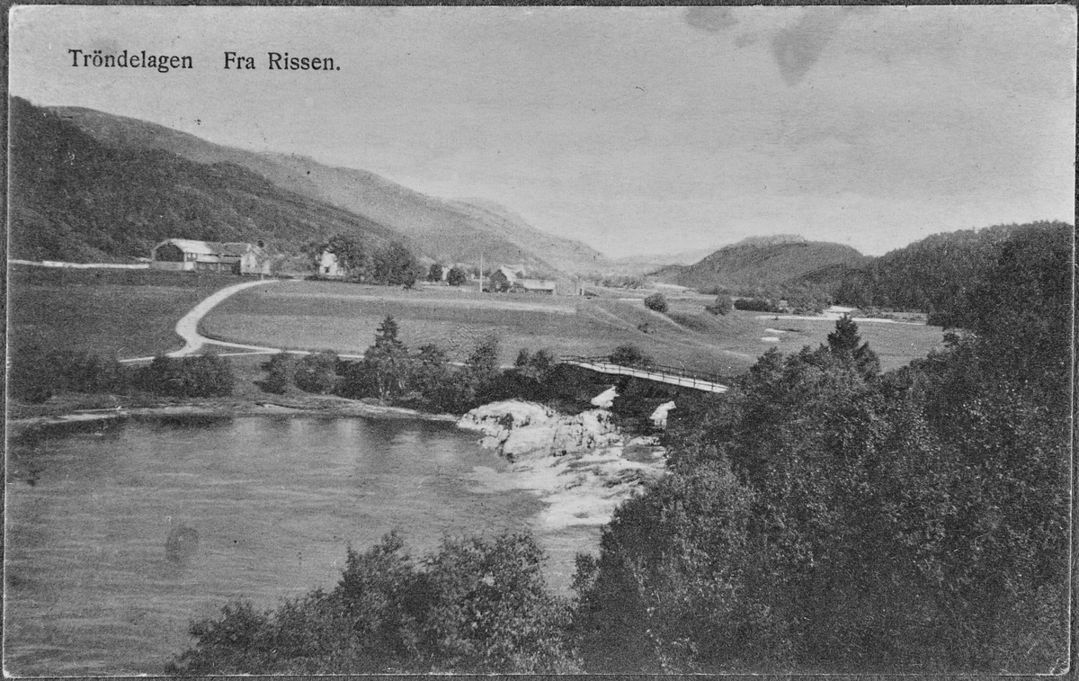Postkort over Fossbrua med Foss og Melhus, Rissa