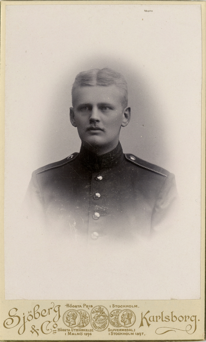 Porträtt av Carl Wilhelm Isakson, underlöjtnant vid Västernorrlands regemente I 28.