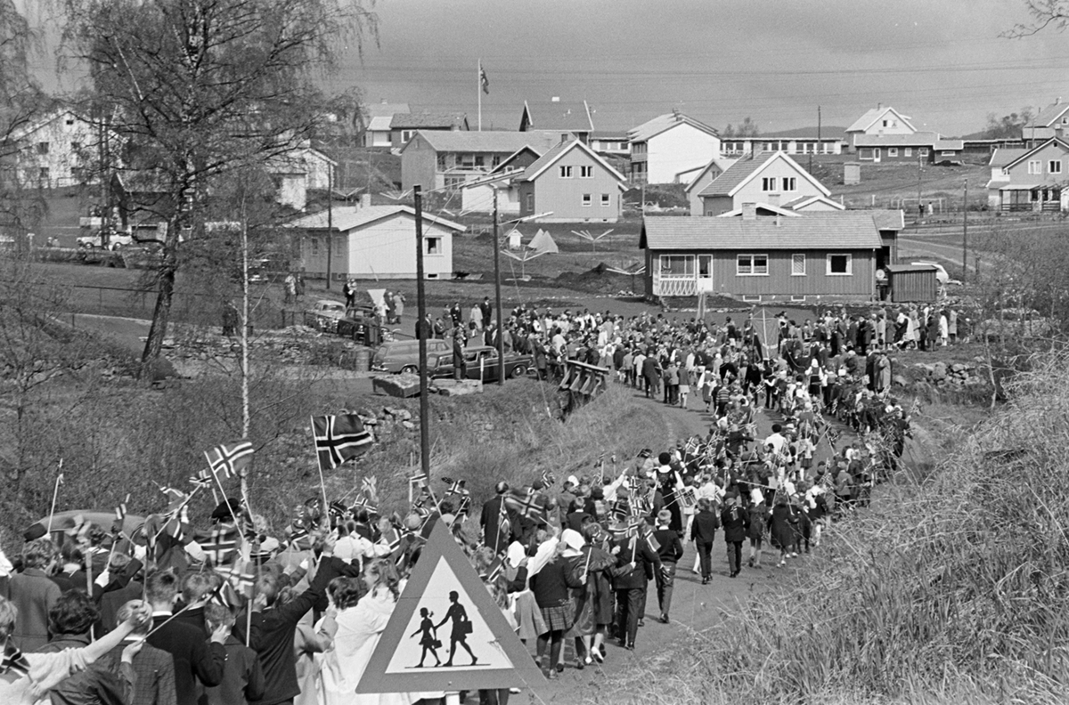 17.mai, barnetog, 1965, skoletoget, Sælidvegen, Ridabu, Vang H.