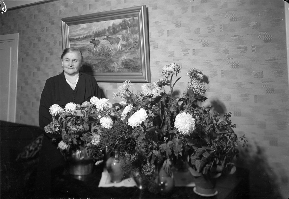 "Fru Pettersson 60 år", i hemmet i Storvreta, Uppland 1938