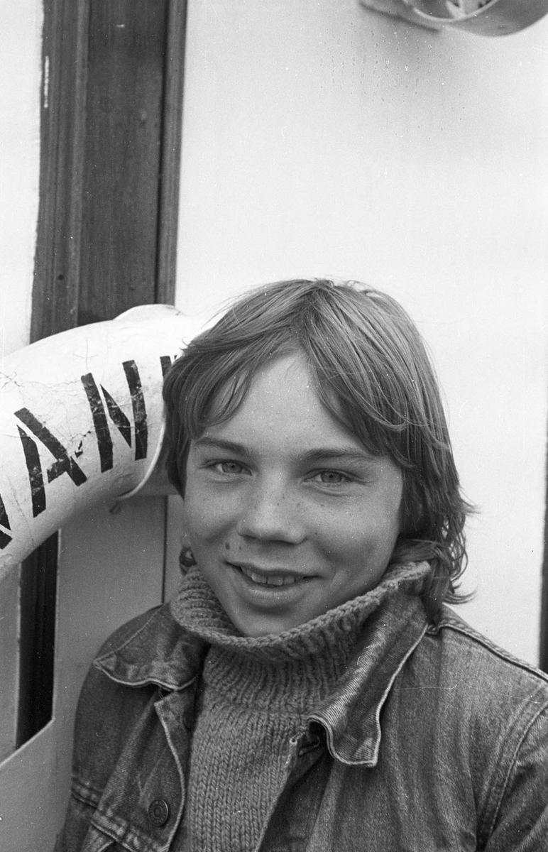 Ungdommer fra Rælingen på tokt med SS "SVANEN" i 1982.