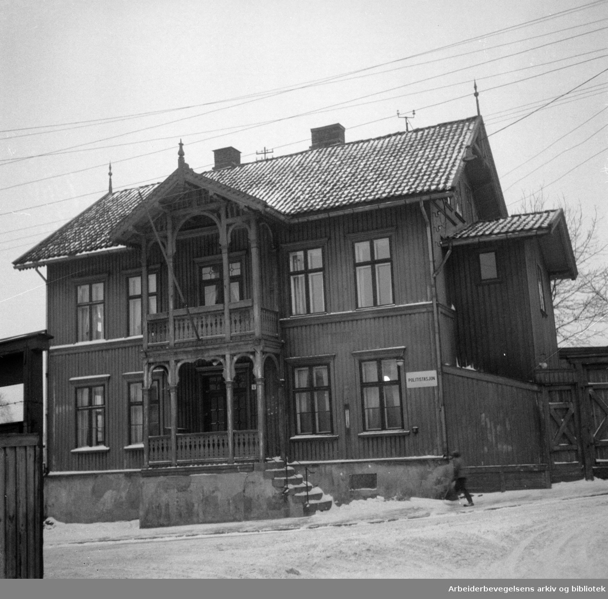 Rodeløkka: Politistasjonen legges ned. Desember 1955