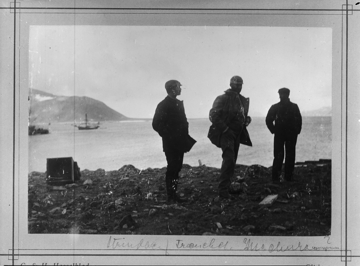 Nils Strindberg, Knut Fraenkel och möjligen Mackuron. Andrées polarexpedition, 1897.