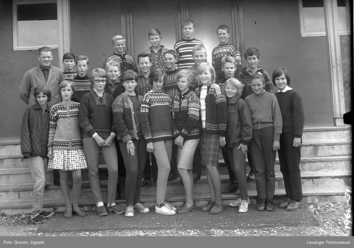 Skolebilde fra Hunn skole,  Overhalla.1966.