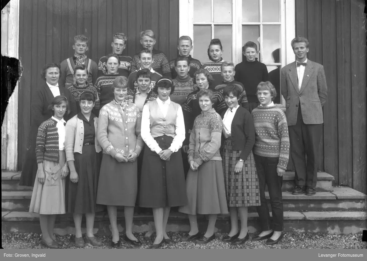 Skolebilde fra Solhaug skole  i Åsenfjord.