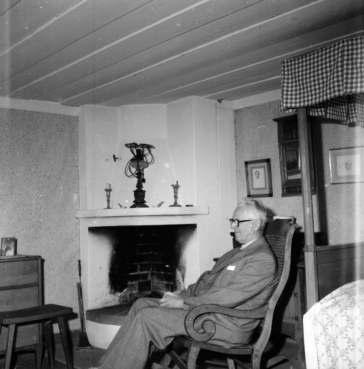 Professor Sixten Strömbom
Tomterna
11/8 1959
