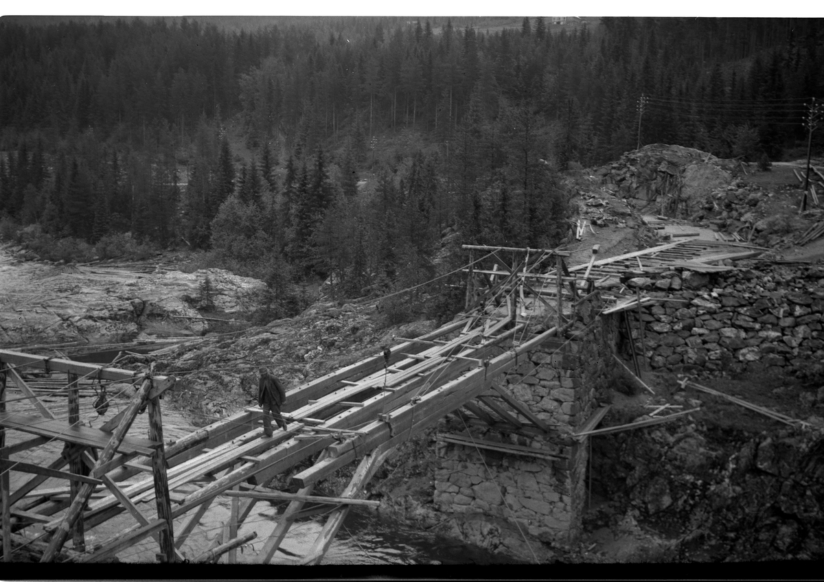 Gjennopbygging av Svenkerudbruene 1940