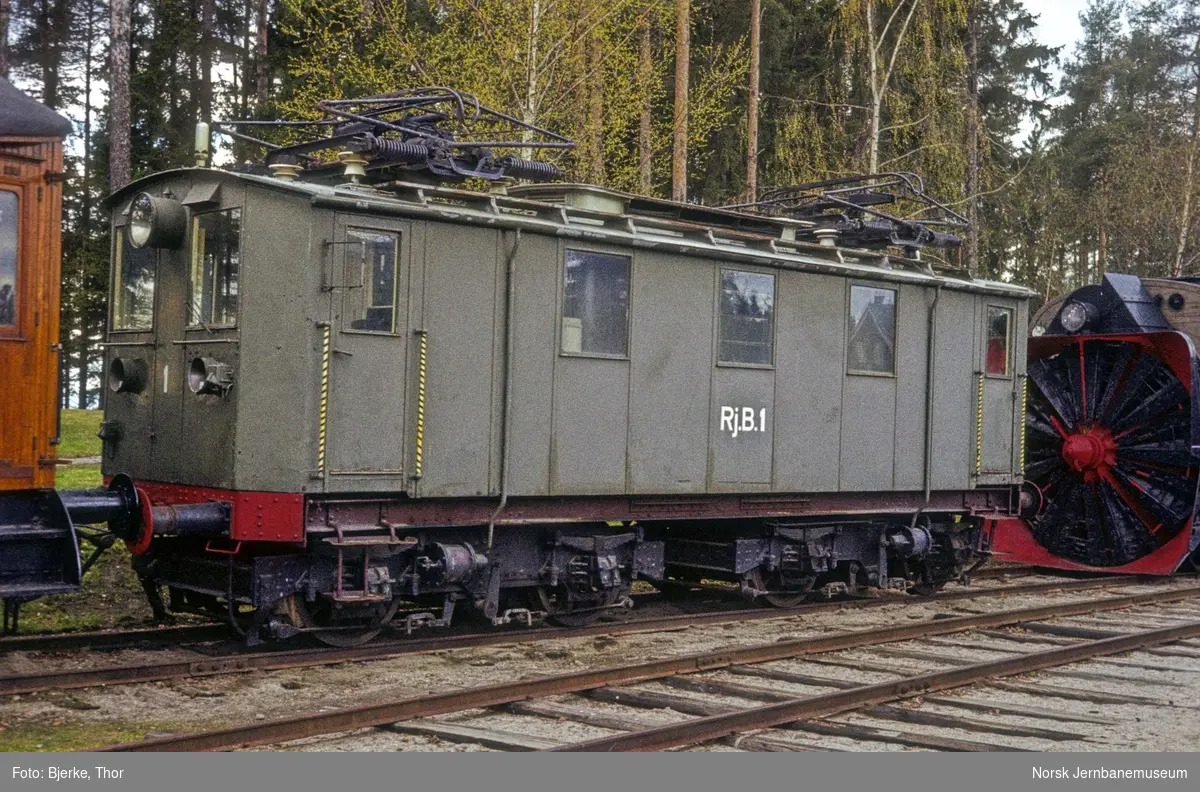 Elektrisk lokomotiv nr. 1 fra Rjukanbanen på Jernbanemuseet