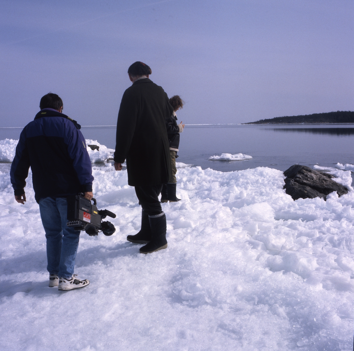 Inspelning av TV-programmet "Mitt i naturen" på Lörudden, Njurunda 15 april 1996. Programmet handlade om naturen i Sverige och världen och startade 1980.
