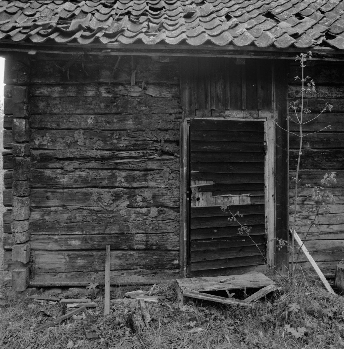 Timrad gruvstuga från senare delen av 1800-talet intill Konstängsgruvan, Dannemora Gruvor AB, Dannemora, Uppland maj 1991