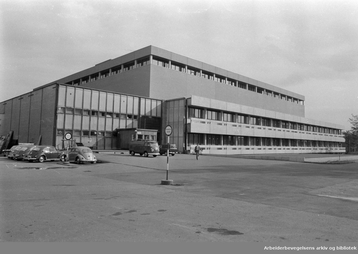 Marienlyst: Fjernsynet. Det nye fjernsynshuset. September 1967