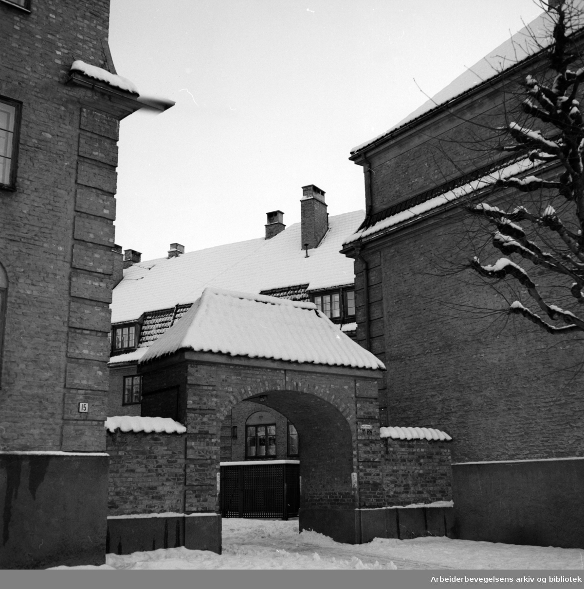 Lindern (Armauer Hansens Gate). Januar 1954