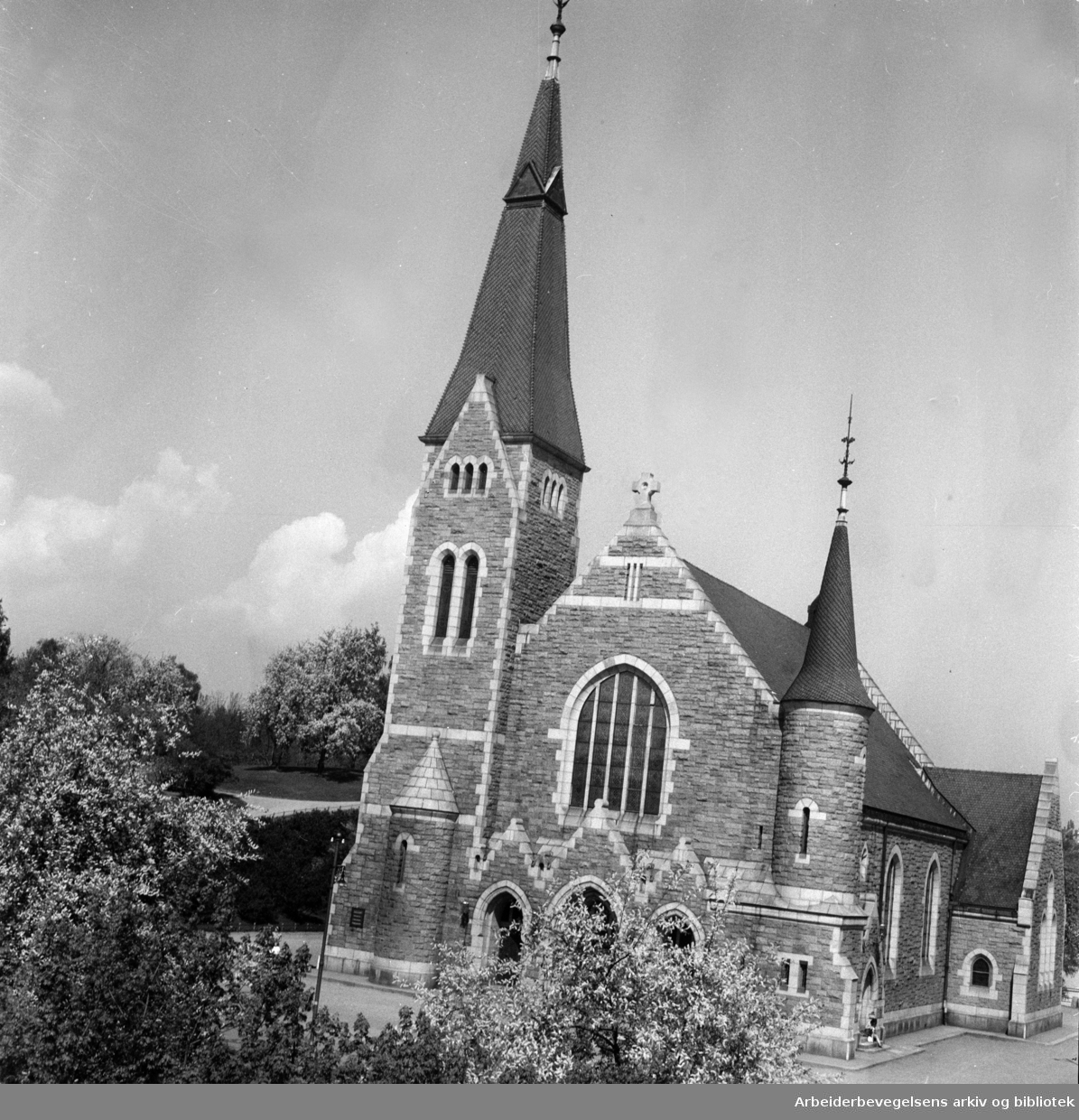 Fagerborg kirke. Våren 1947
