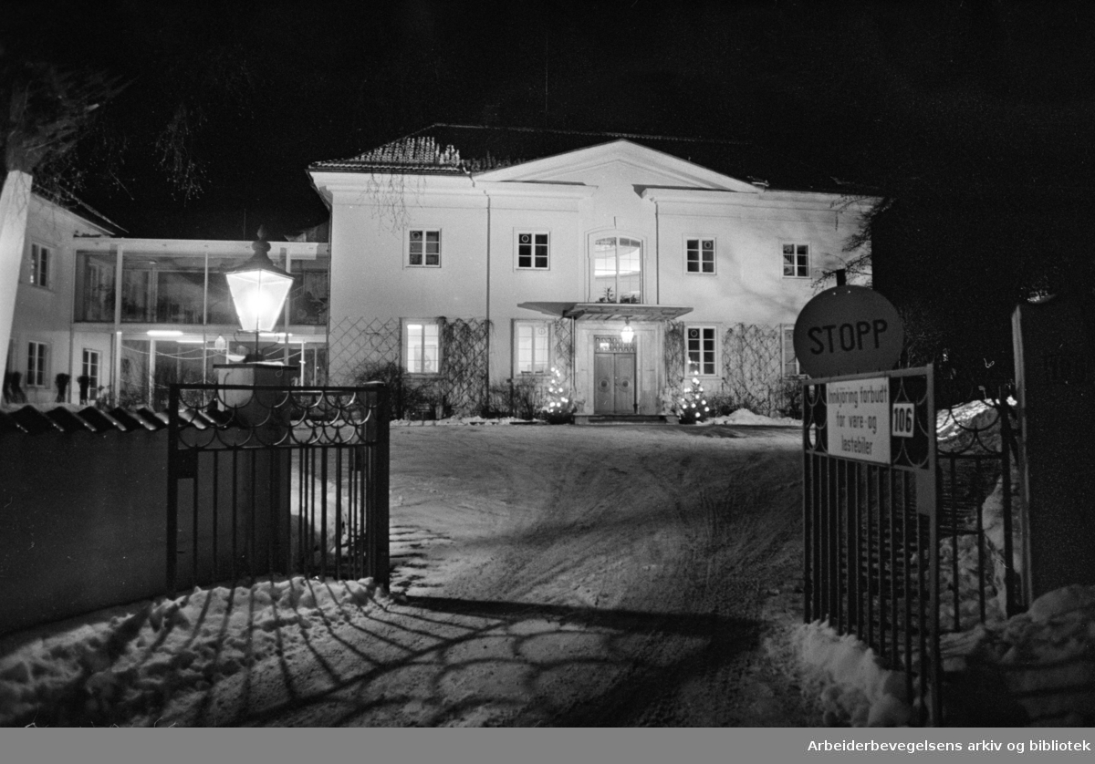 Drammensveien 106. Boligen til Sigvald Bergesen d.y..Januar 1976