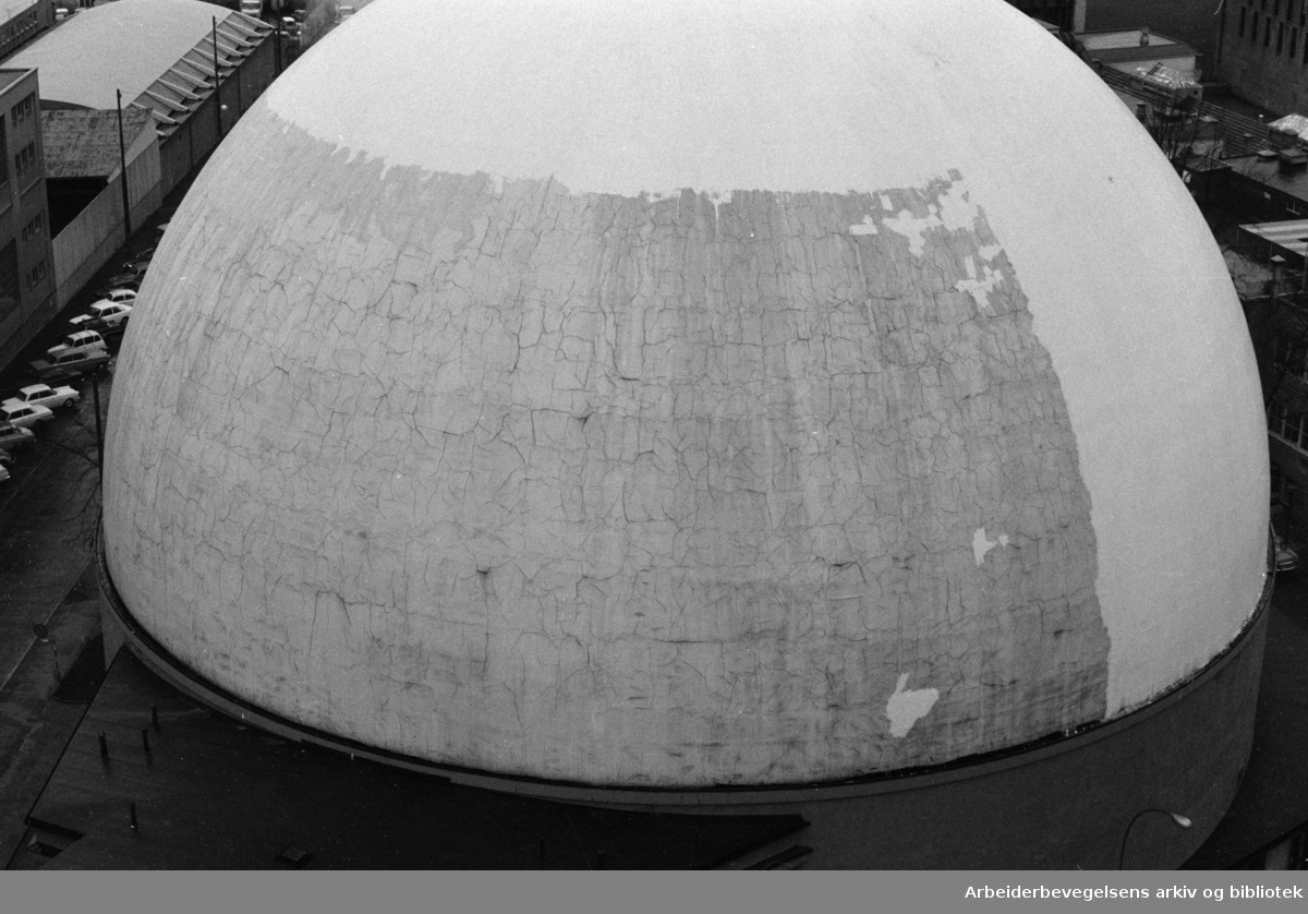 Colosseum Kino: Kuppelen. Eksteriør. November 1967
