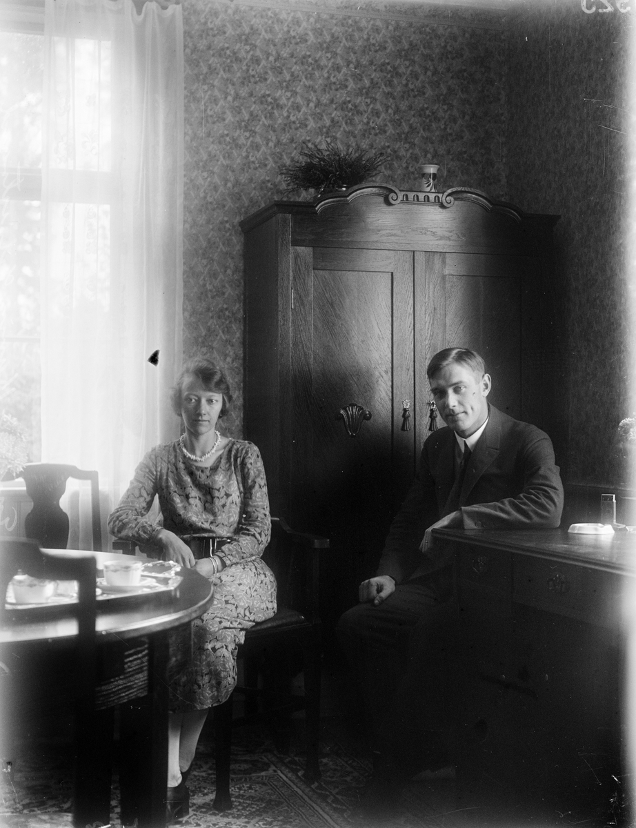Erik och Karin Liljestrand, Fastbo skola, Altuna socken, Uppland 1925