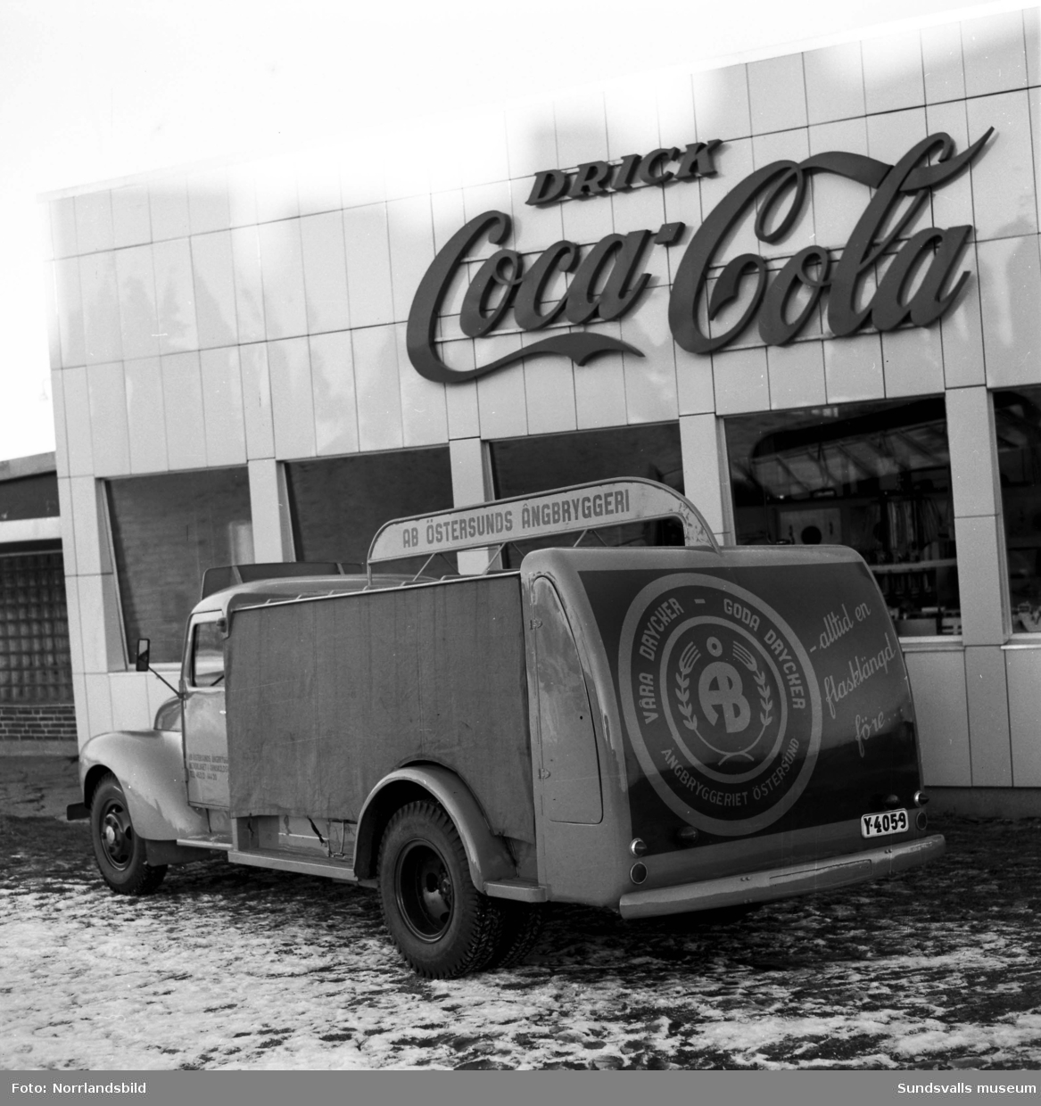 Coca-Cola-fabriken i Nacksta, ny transportbil.
