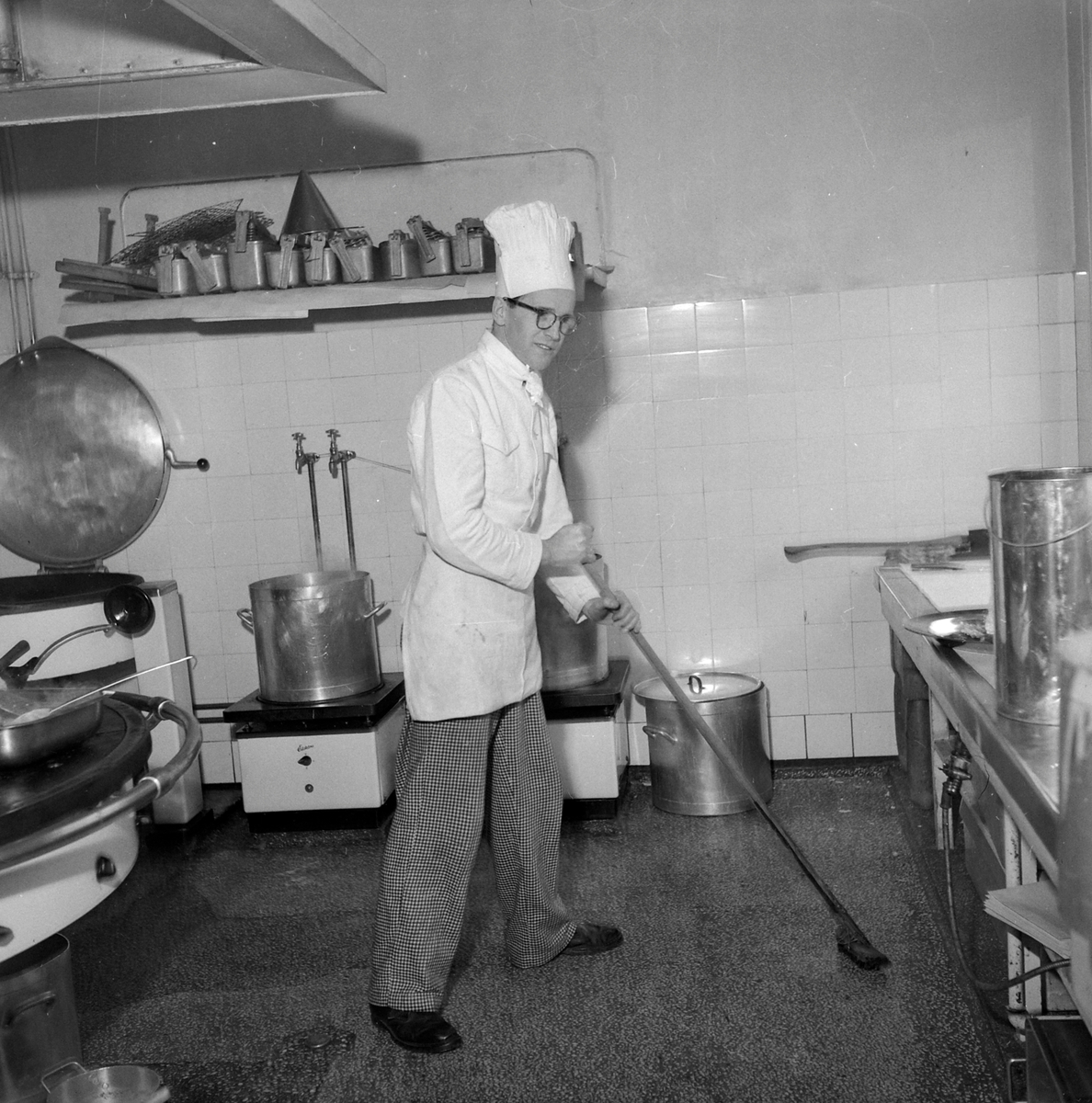Kjøkkensjef Ivar Hellevik ved Sentrum Hotell