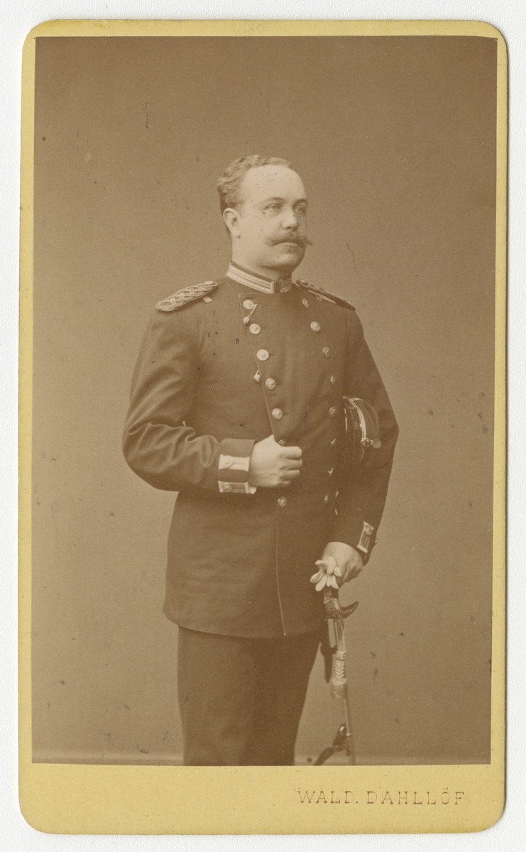 Porträtt av Stellan Christer Hampus Magnus Mörner, löjtnant vid Västgöta regemente I 6.