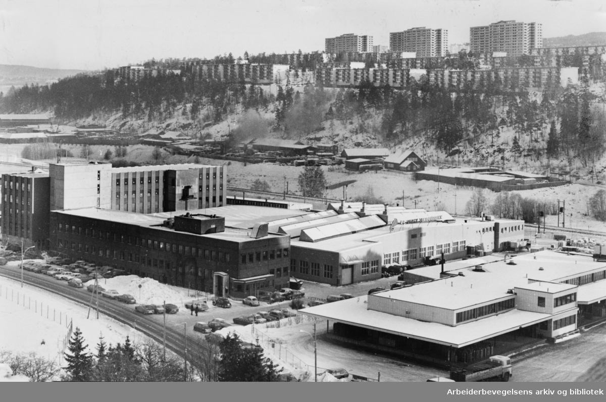 Bryn. A/S Norsk Viftefabrikks nye industribygg. Februar 1976