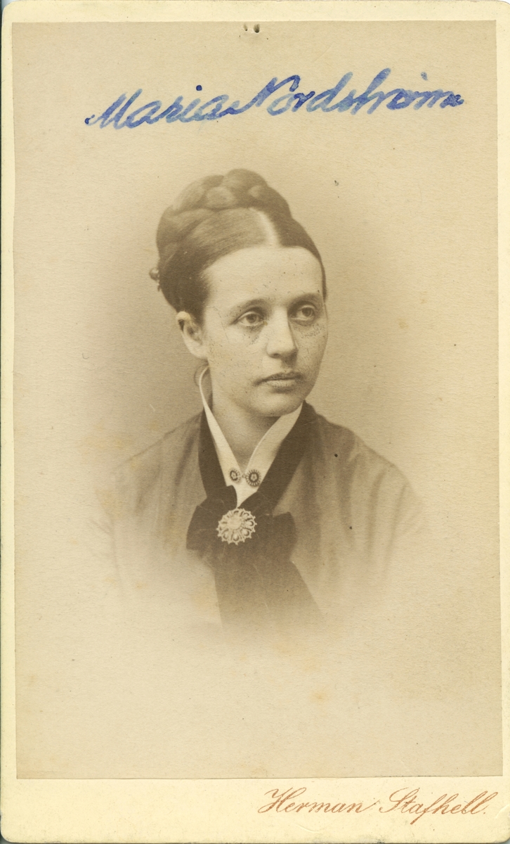 Porträtt av Maria Nordström.