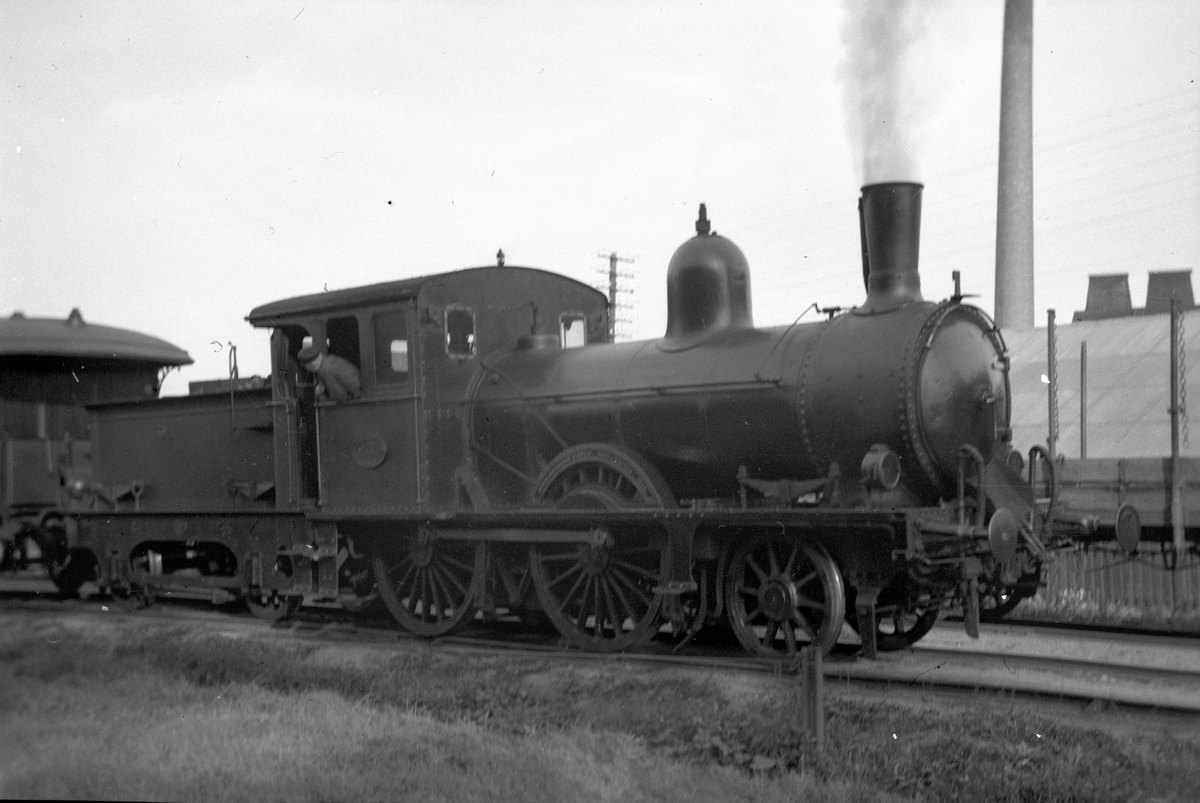 Uppsala - Enköpings Järnväg ,  UEJ lok 4, skrotad 1937.