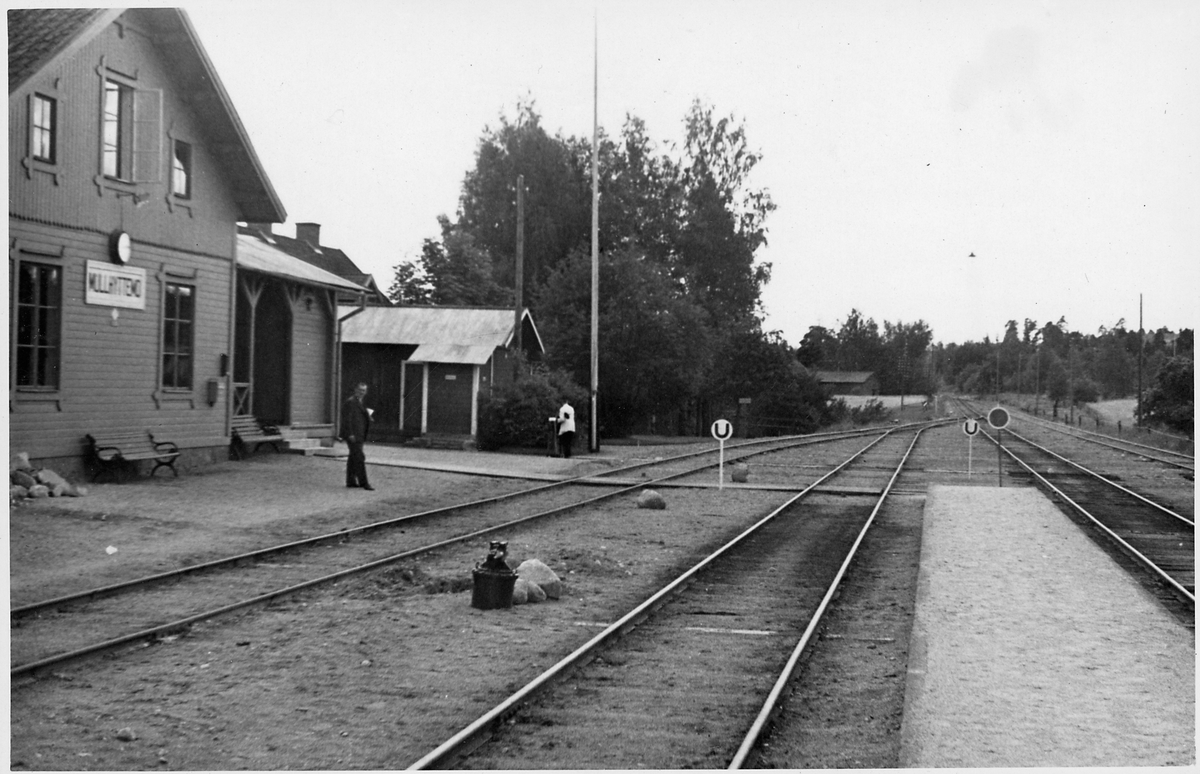 Mullhyttemo station. Bilden tagen i samband med den stundande elektrifieringen av sträckan mellan Örebro - Svartå.