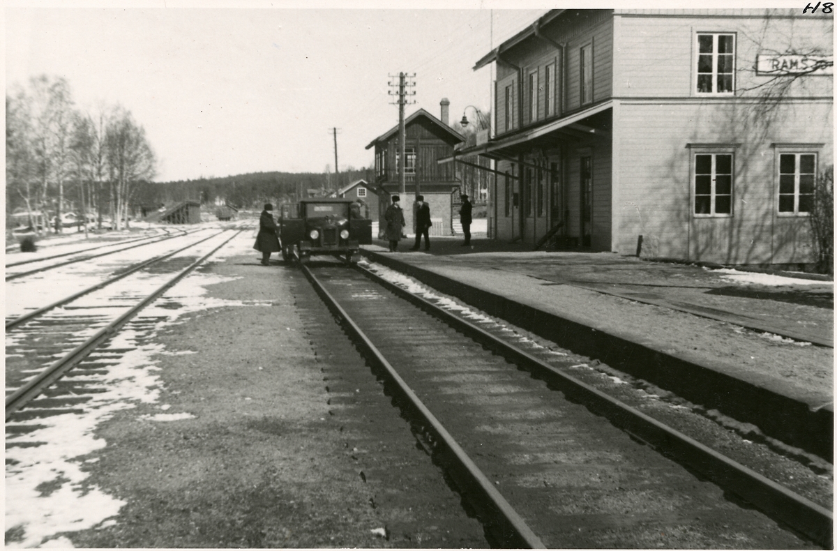 Statens Järnvägar, SJ personal på besök  inför Elektrifieringen.