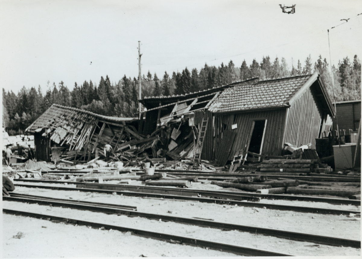 Förrådsbyggnad i Pålsboda efter olyckan 1951.