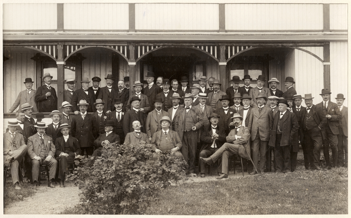 Gruppfoto från tjänstemannamöte i Torsby.