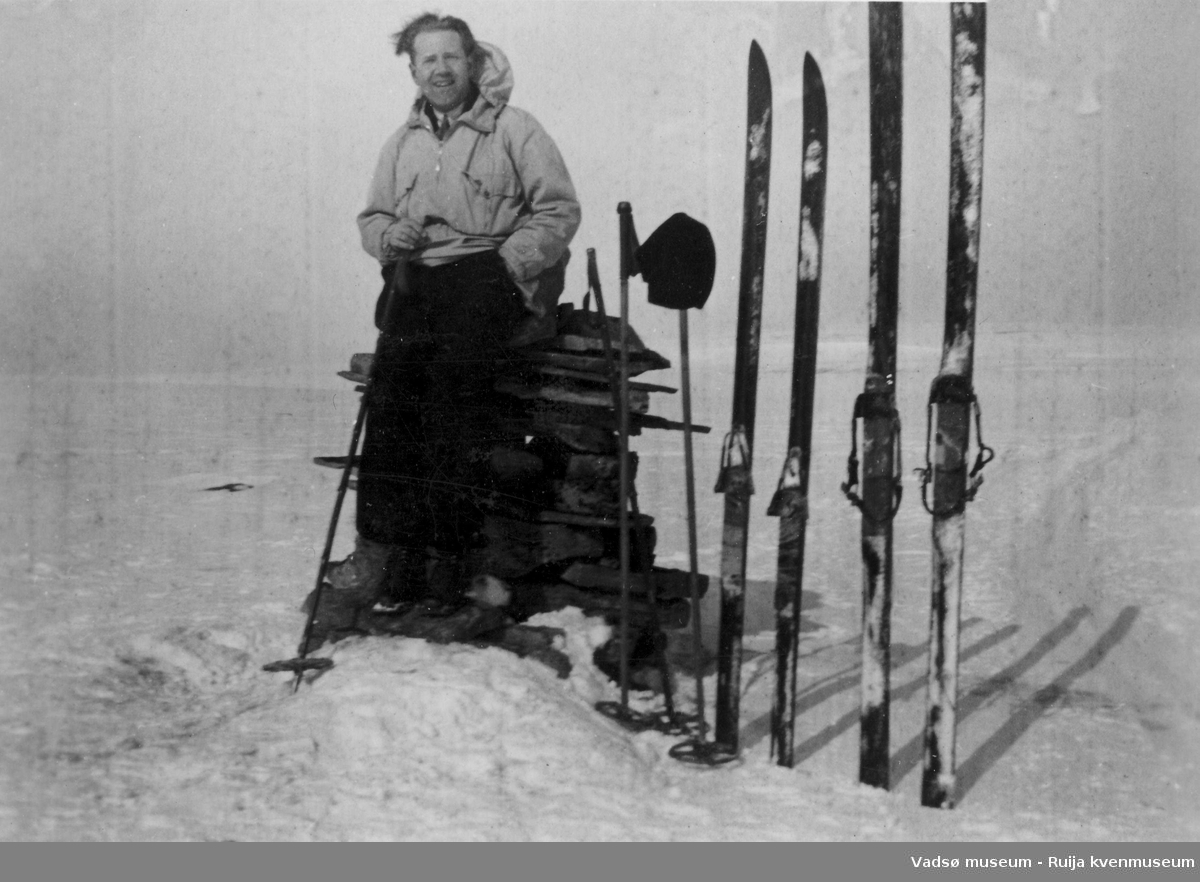 Gottfred Pedersen på skitur 1939.