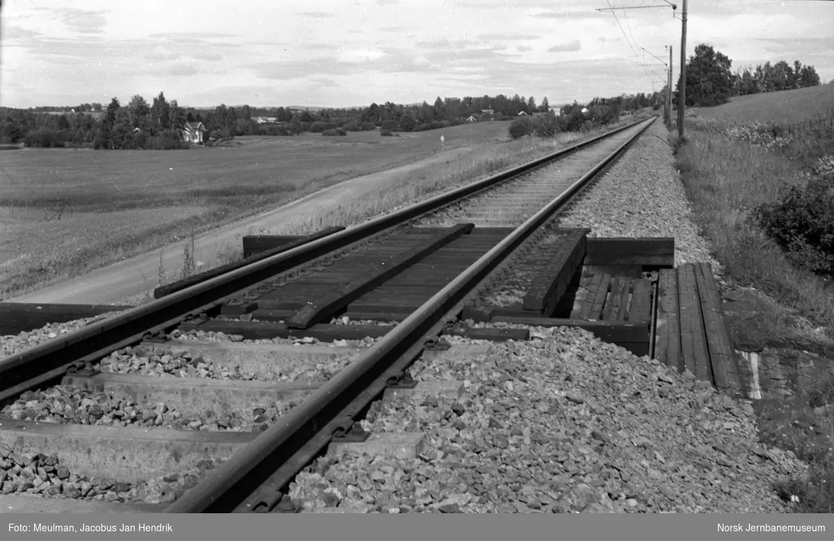 Fra en befaring mellom Haga og Årnes på Kongsvingerbanen i forbindelse med planlegging av helsveising av sporet. Her ved km 51,8.