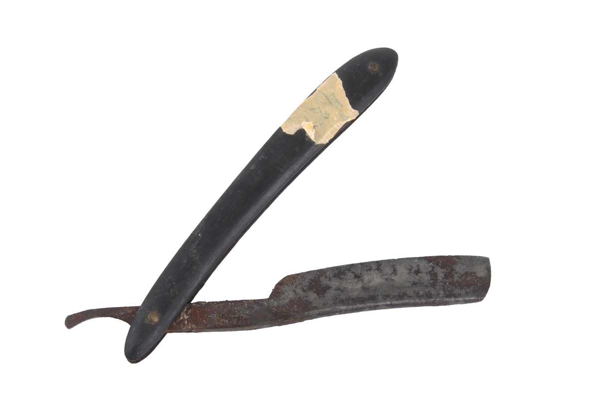 Barberkniv som kan foldes inn i skaft