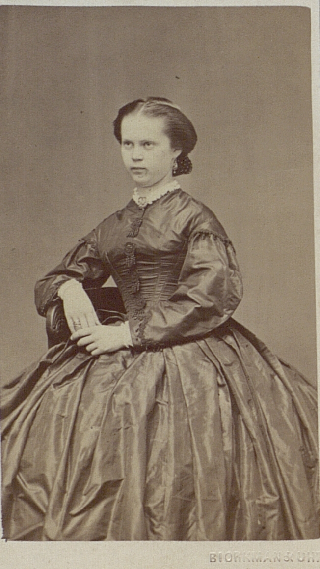 Fröken Lundström.