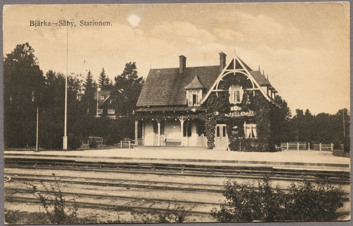Järnvägsstationen i Bjärka-Säby.