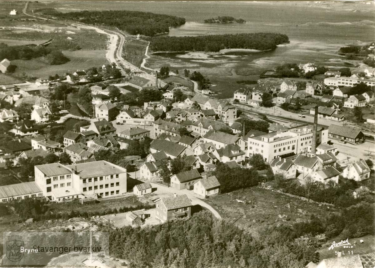 Postkortmotiv: flyfoto over Bryne