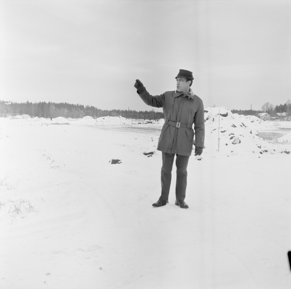 Tierpsbygden vill utföra VA-arbeten för 1,5 miljoner, Uppland, december 1971