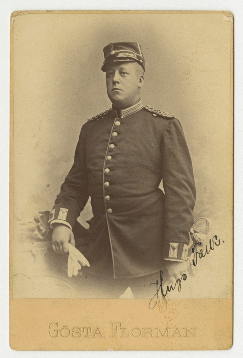 Porträtt av Hugo Herman Wilhelm Falk, löjtnant vid Värmlands regemente I 22.
