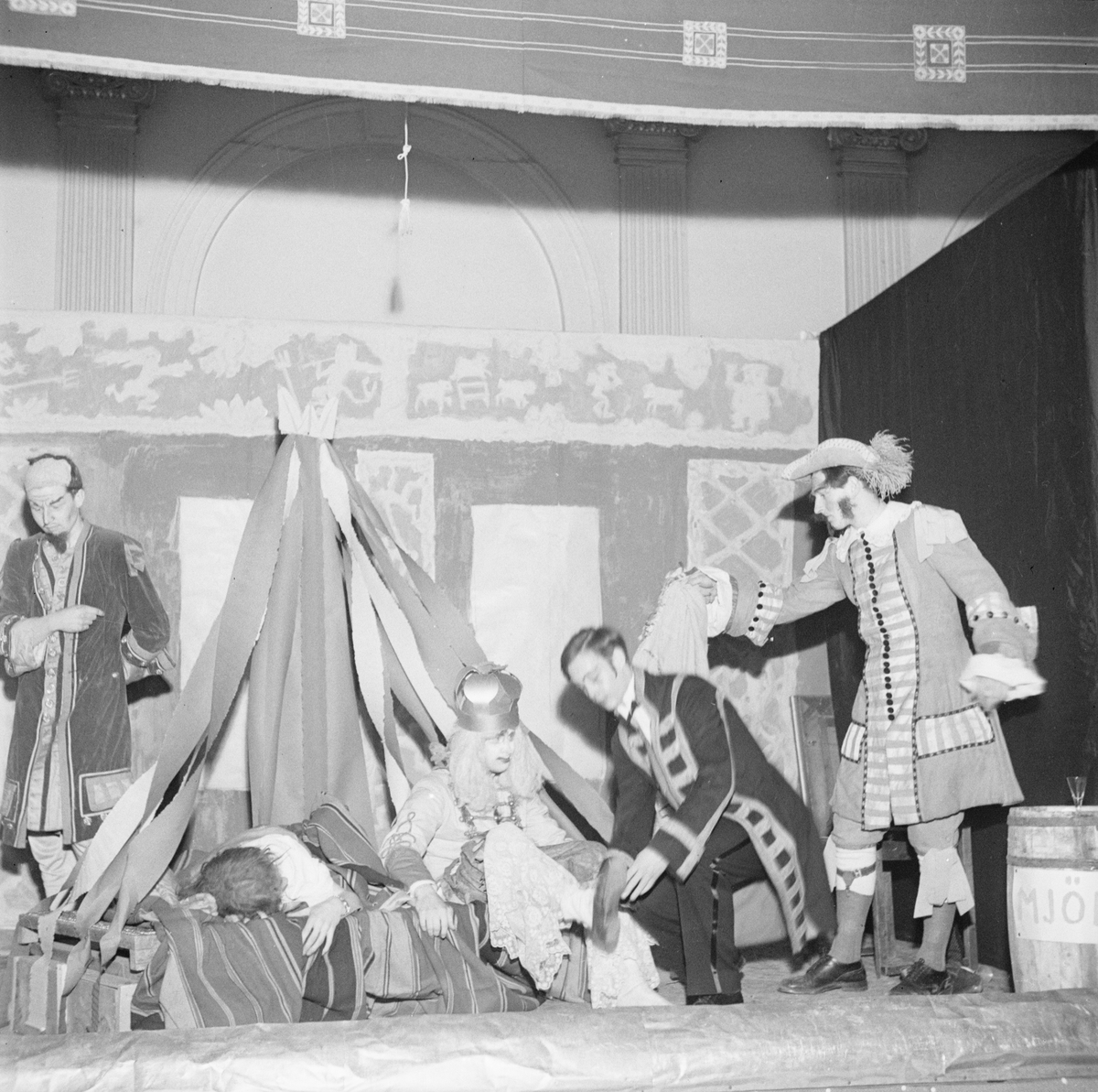 Göteborgs nation, genrep, spex, Uppsala, mars 1947