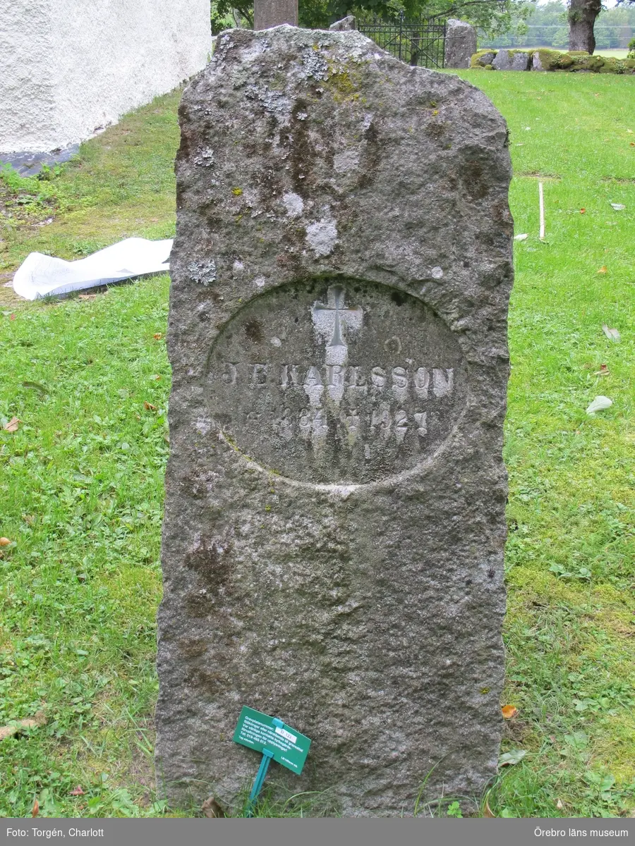 Ödeby kyrkogård Inventering av kulturhistoriskt värdefulla gravvårdar 2010.