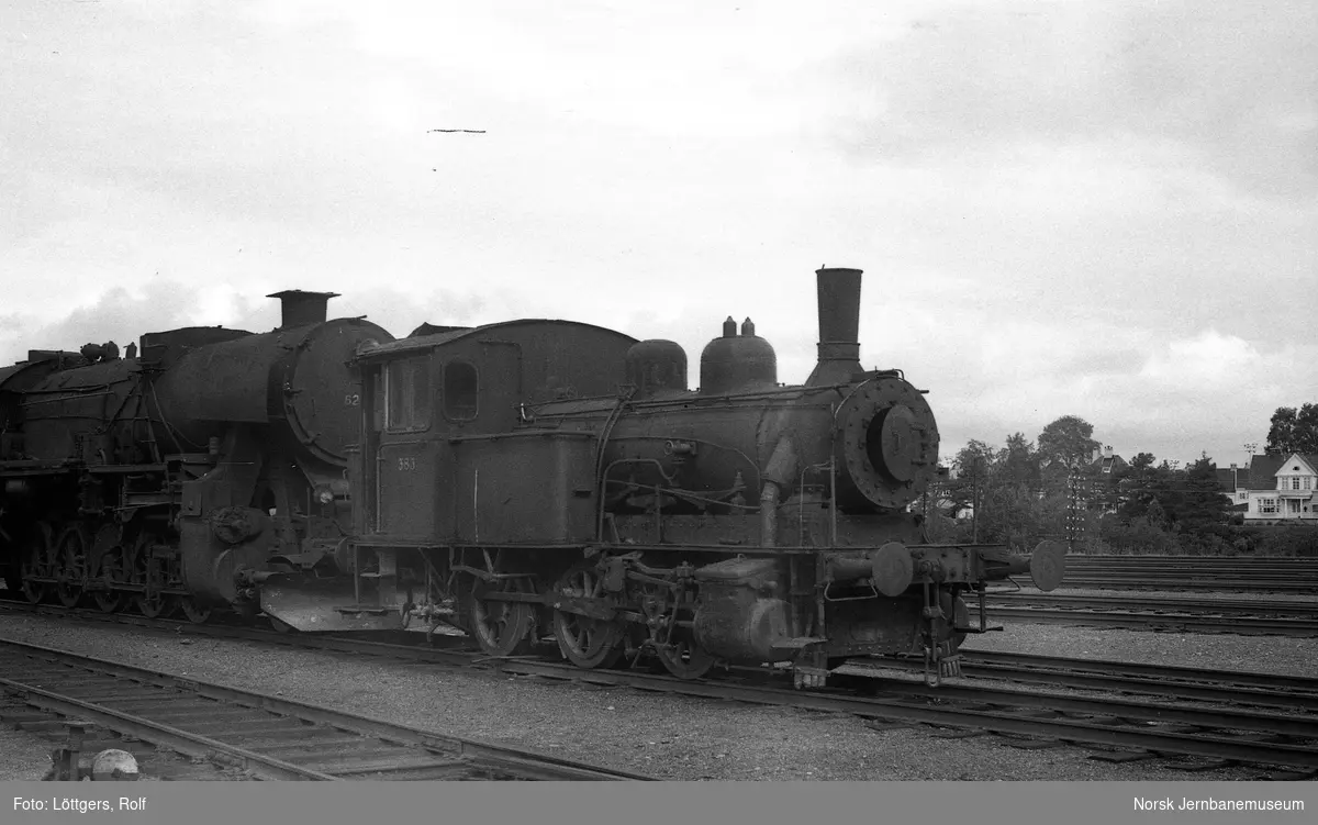 Utrangerte damplokomotiver, nærmest type 25c 383 på Marienborg.