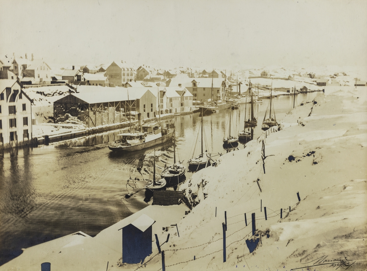 Smedasundet sett mot sydøst, ca. 1905.