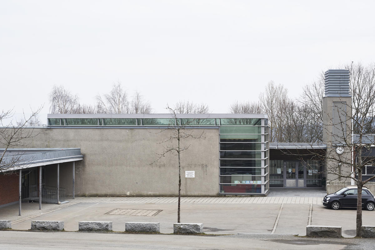 Stengt Hofstad skole under koronanedstengningen